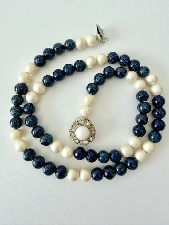 Vintage 1960’s Art Deco Style Art Glass & Faux Pearl Beaded Necklace 22”