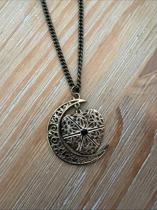 Gold Crescent Moon Filigree Heart Pendant Necklace