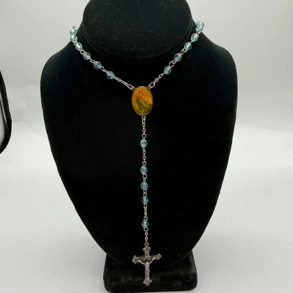 Light Blue‎ Crystal Bead Rosary Silver Tone Madonna Child Medal Crucifix 20 Inch