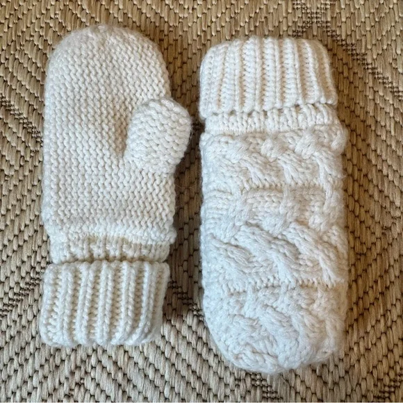 Baby GAP Knit Mittens - Cream M/L