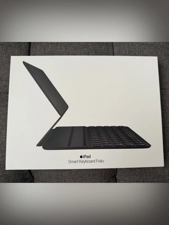 Apple Smart Keyboard Folio - Black