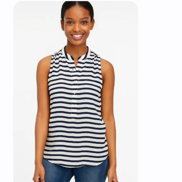 J Crew Factory Shirt Size 2 Sleeveless Navy Cream Striped 3/4 Button Mock Neck