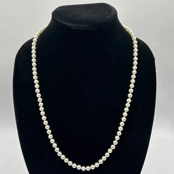 Vintage Faux Pearl Strand Necklace Fishhook Filigree Clasp Princess Length Bride