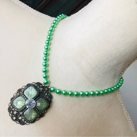 Handcrafted repurpose speckle green glass pendant Czech glass Pearl necklace