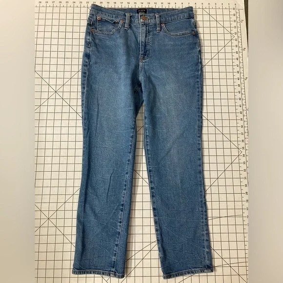 J. Crew Women’s‎ Size 28 Essential Straight Leg Jeans