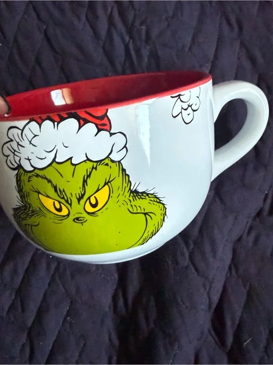 Dr. Seuss The Grinch Large Ceramic Mug Bowl Red White Santa Hat Star