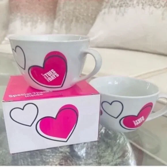 LIMITED EDITION T-Mobile Tuesdays Heart Ceramic Round Mug set of 2