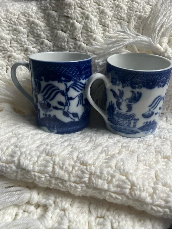 Porcelain Blue and White Willow-Style Mugs - Set of 2