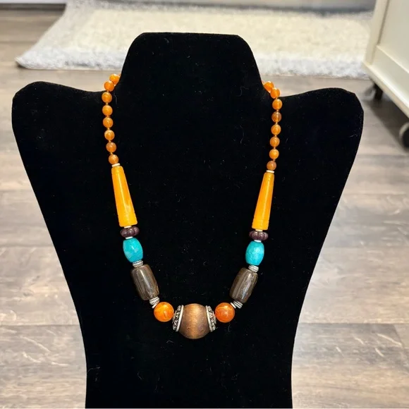 Vintage‎ Avon Necklace