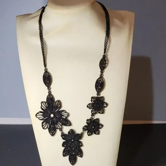 Bold Black Floral Filigree Statement Necklace Lace Look Goth Whimsigoth
