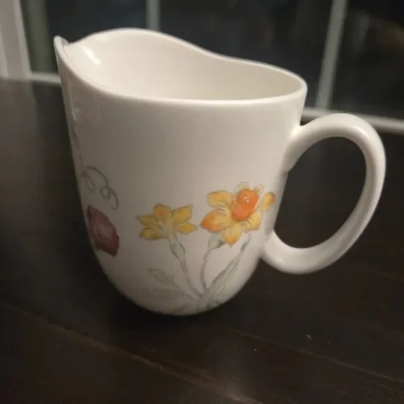 Vintage Lenox USA Artist Sketchbook Creamer 12 Oz Floral Discontinued Piece 4