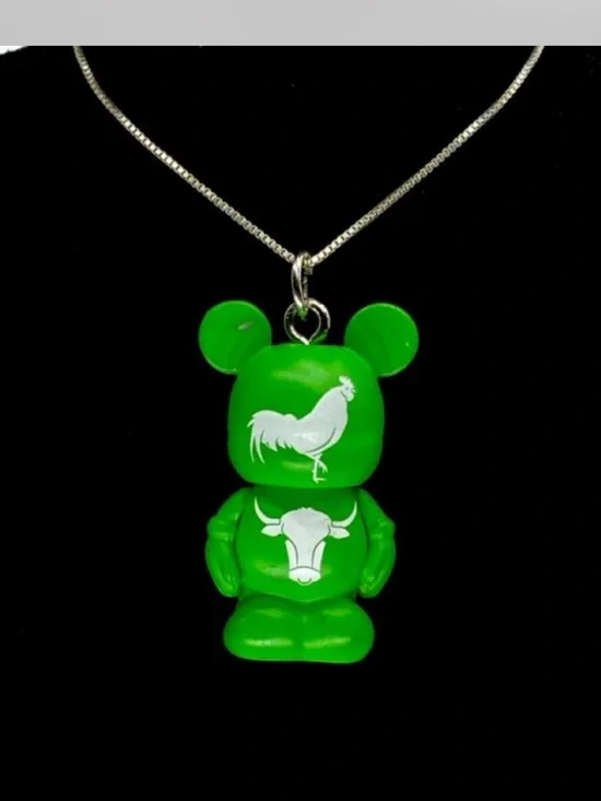 Disney **^ Kawaii ^^^ Southwestern *** Emerald green Mickey ^^^ Collectors ***