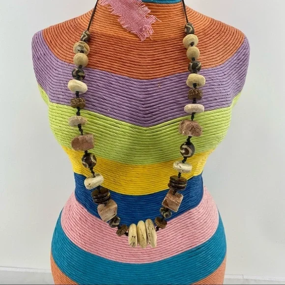Rock Wood‎ Beaded Necklace