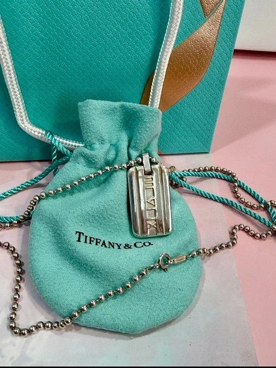 ✨Tiffany & Co. Atlas 925 Sterling Roman Numeral Dog Tag Pendant Necklace✨