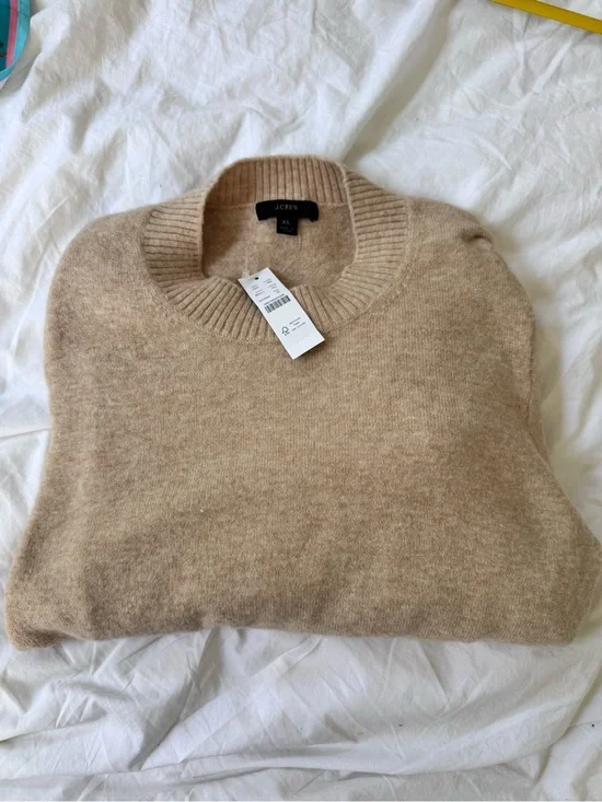 J. Crew puff shoulder women’s XL tan beige camel sweater NWT