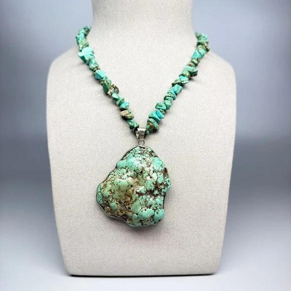 Large Chunky Turquoise Nugget and Chip Pendant Necklace 18