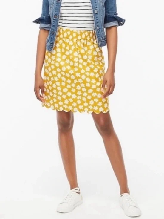 J.Crew Yellow white Floral Linen Floral Mini A line scalloped hem Skirt Womens 2