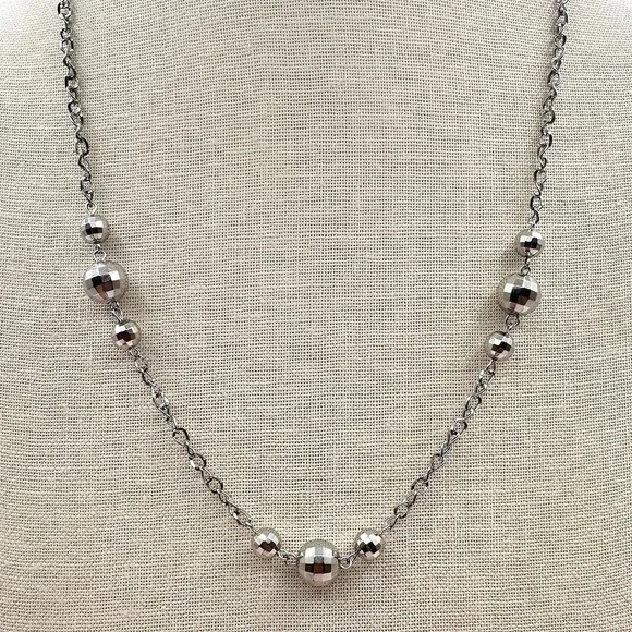 Vintage 90s Silver Tone Faceted Disco Ball Bead Station Necklace Retro Jewelry‎