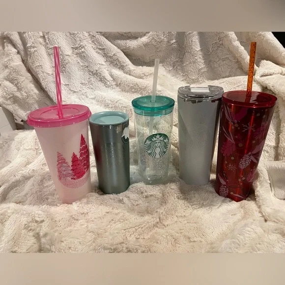 Set of 5 Starbucks coffeee cups