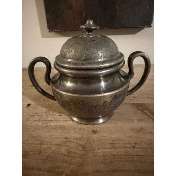 Antique Silverplate Sugar Bowl Lidded Floral Repousse Victorian Tea Service 2595