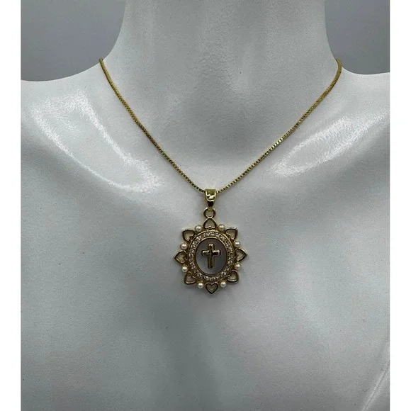 Cross‎ Pendant Necklace Women OS Gold Mother of Pearl Heart Crystal