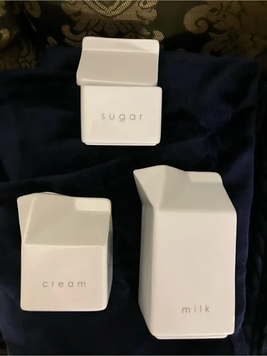 White Milk, Cream, and Sugar Containers by President’s Choice