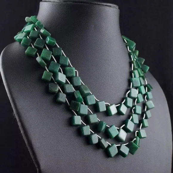 NWT Emerald Gemstone 3 Strand 493 Cts Square Cube Necklace Natural Adustable