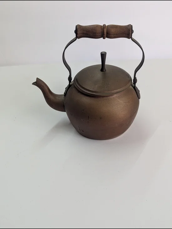 Vintage Copper Tea Kettle Made in Portugal Rustic Farmhouse Cottagecore Decor Wo