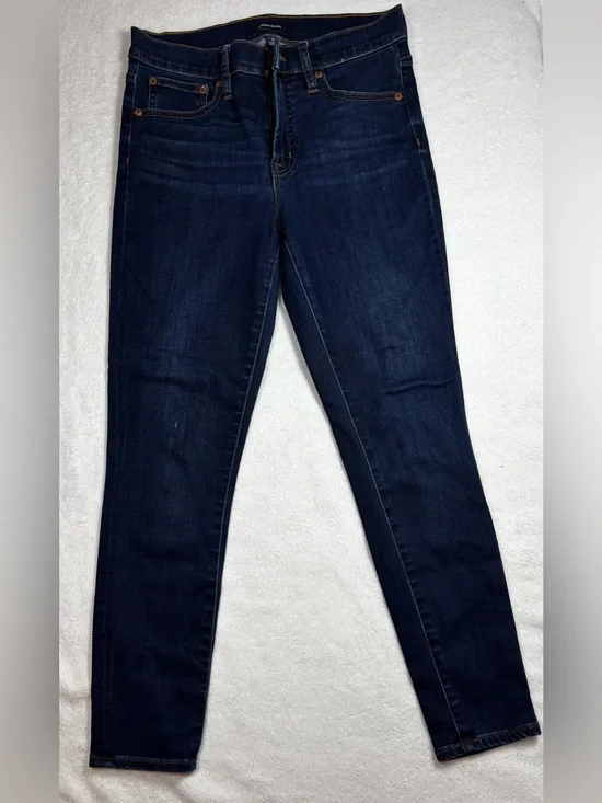 J.Crew jeans, Women’s high‑rise skinny size 27, dark wash, stretchy and sleek.