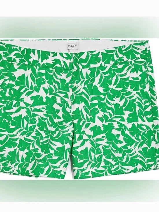 J. Crew Green and White Leaf-Print Jean Shorts Size 6