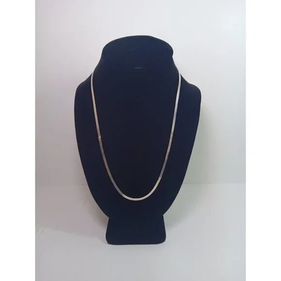 Italy 925 Sterling Silver Herringbone Chain Necklace Vintage Signed 9