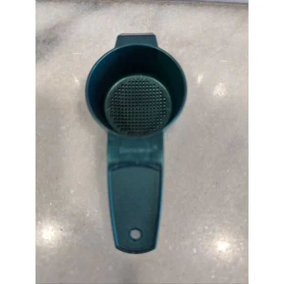 Tupperware Mini Sifter / Tea Strainer