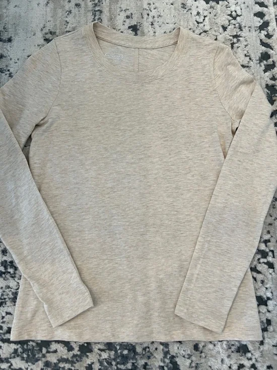 J.Crew Factory Long Sleeve Girlfriend Tee Tshirt XS Light Oatmeal Heather