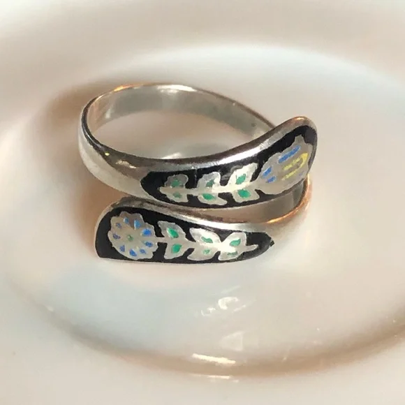 Vintage Enameled Cloisonné Flowers Sterling Wrap Silver Ring