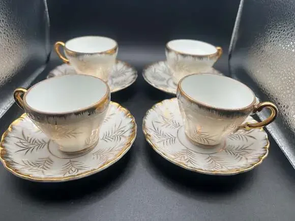 Vintage An Tseapain Tir Made in Japan Gold Leaf Teacup & Saucer Set