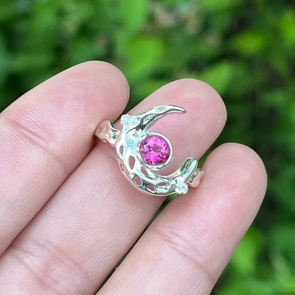 Sterling silver adjustable pink‎ tourmaline ring