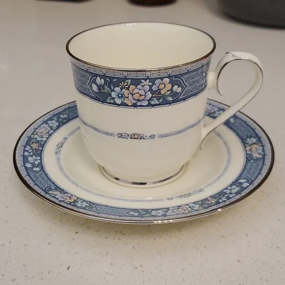 Noritake Randolph Footed Tea Cup & Saucer Japan
