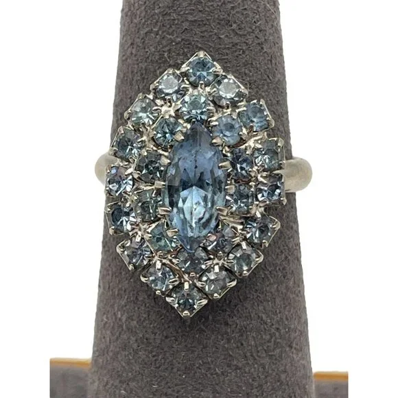 VTG Light Blue Rhinestone Silver Tone Metal Cocktail Ring Adjustable Size‎ 5.25