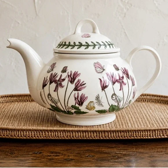 Vintage Portmeirion Botanic Garden 1 Pint Teapot Pink Cyclamen Made in Britain