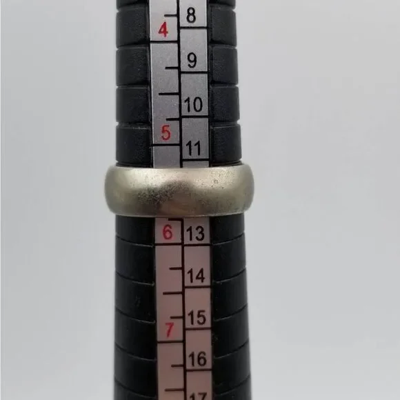 Solid sterling silver‎ round band ring size 5.5