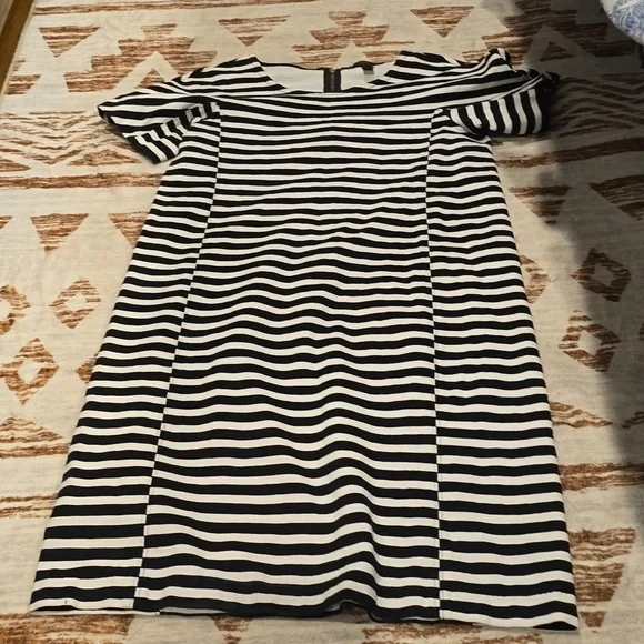 Black & White Striped Women's Shift Dress