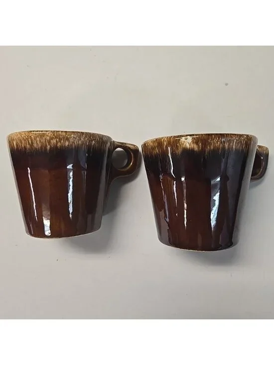 Set Of 2 Vintage Hull Pottery Brown Drip Glaze Coffee Mugs Oven Proof USA Cups
