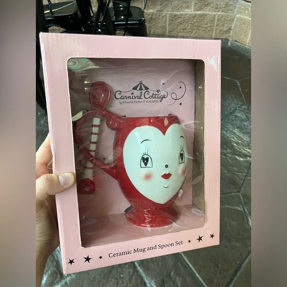 Carnival Cottage Johanna Parker Queen of Hearts Mug and Spoon Set