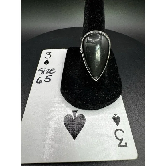 Black Teardrop Statement Ring Silver Tone Bezel Split Shank Size‎ 6.5 Statement