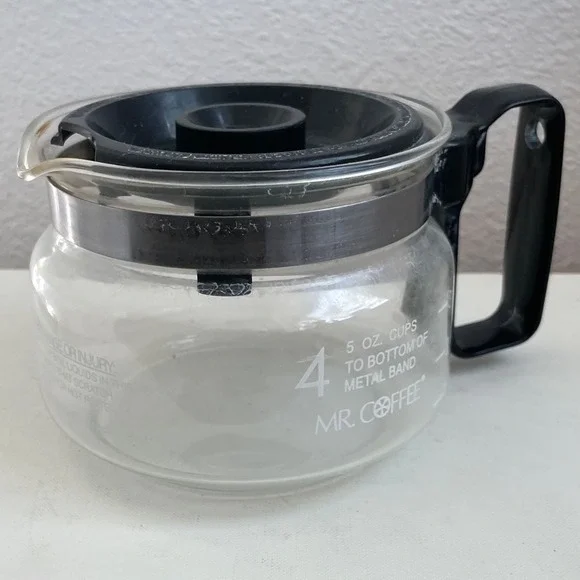 MR COFFEE 4 CUP GLASS REPLACEMENT POT CARAFE DECANTER BLACK Lid‎ W/ Handle