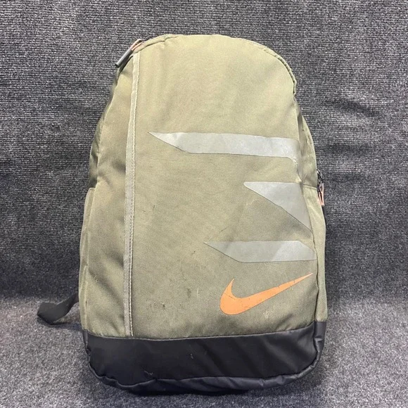 Nike 9AT048-E6F Medium Olive 30L‎ Bag 3Brand Russell Wilson Ran Blitz Backpack