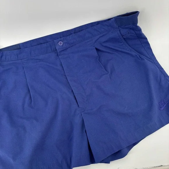 Nike Men Vintage Golf Short XL Blue Pleated Embroidered Casual 90's Old Money