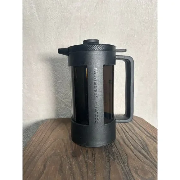 Starbucks 8 Cup French Press By‎ BODUM Plastic Beaker, Locking Lid