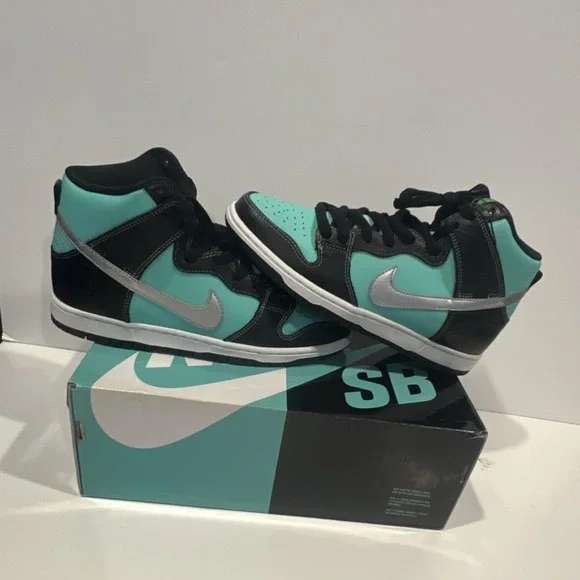 Nike SB Dunk Diamond Supply Co.‎  PRM Aqua Chrome Black Men's Size 8.5 Medium