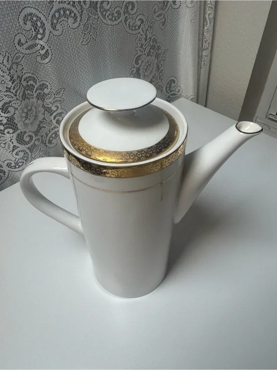 Vintage Sango White and Gold Porcelain Coffee/Tea Pot with Decorative Band